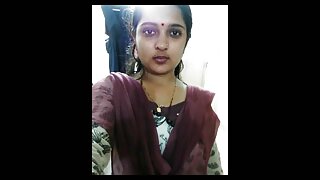 ಹಚ್ಚೆ ಹಾಕಿದ ಮಾದಕ ಹಿಂದಿ ಎಚ್‌ಡಿ ಚಲನಚಿತ್ರ ಬ್ರೆಜಿಲಿಯನ್ ಮಸಾಜ್ ಗಿನಾ ವ್ಯಾಲೆಂಟಿನಾ ತನ್ನ ಸಾಮಾನ್ಯ ಕ್ಲೈಂಟ್ಗೆ ಸೇವೆ ಸಲ್ಲಿಸುತ್ತಾಳೆ